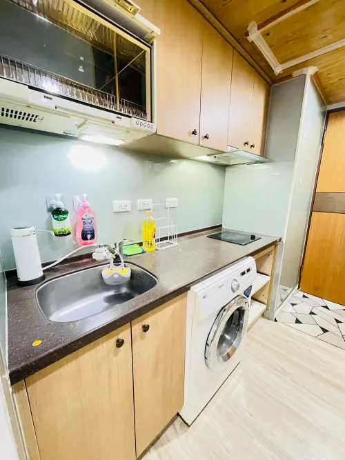 Studio apartment for rent in Zhongshan District, Taipei City | NT$ 28 000 | 10 ping slide 16