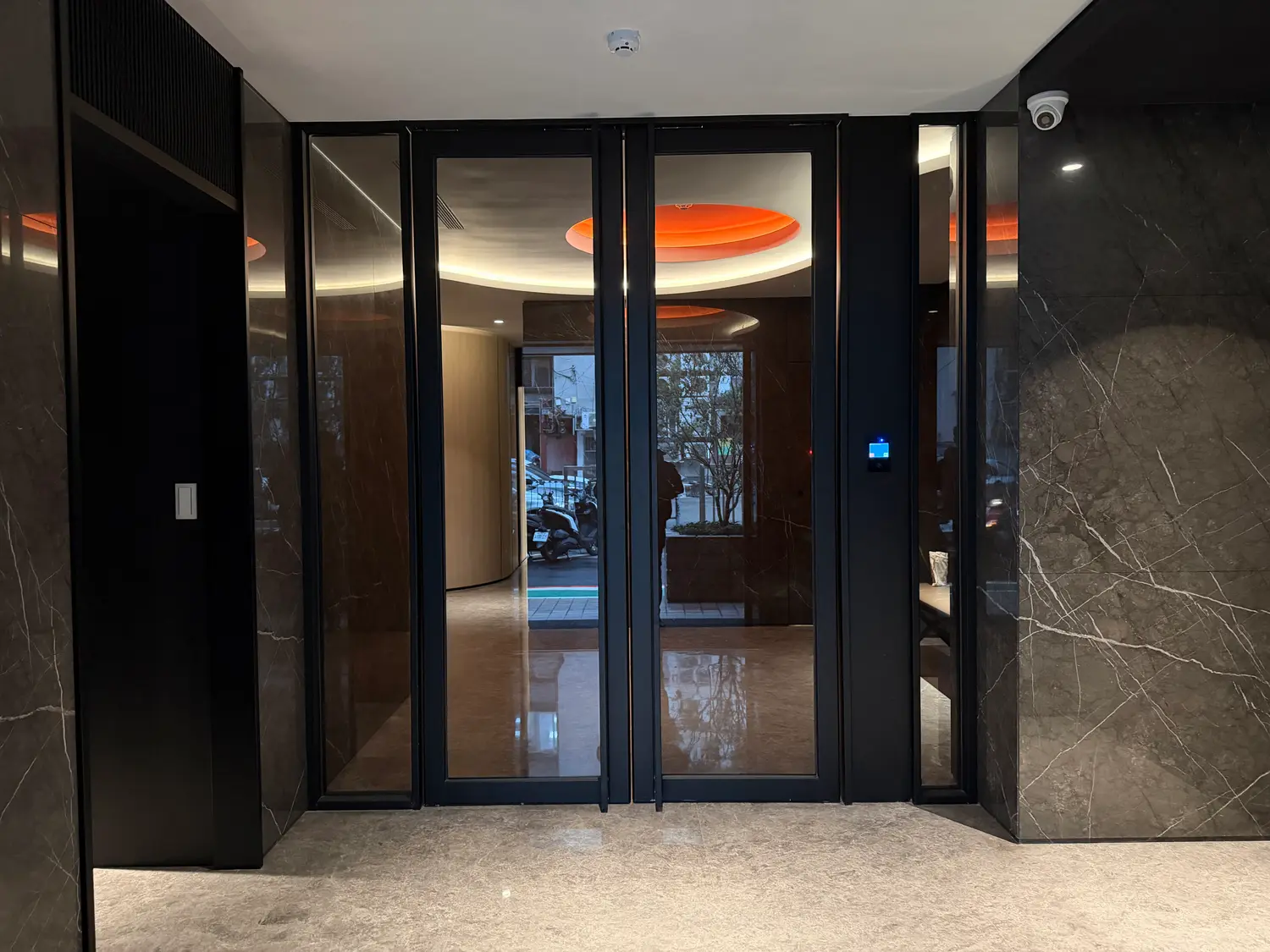 1 room apartment for rent in Zhongshan District, Taipei City | TWD 65 000 | 13 ping slide 13