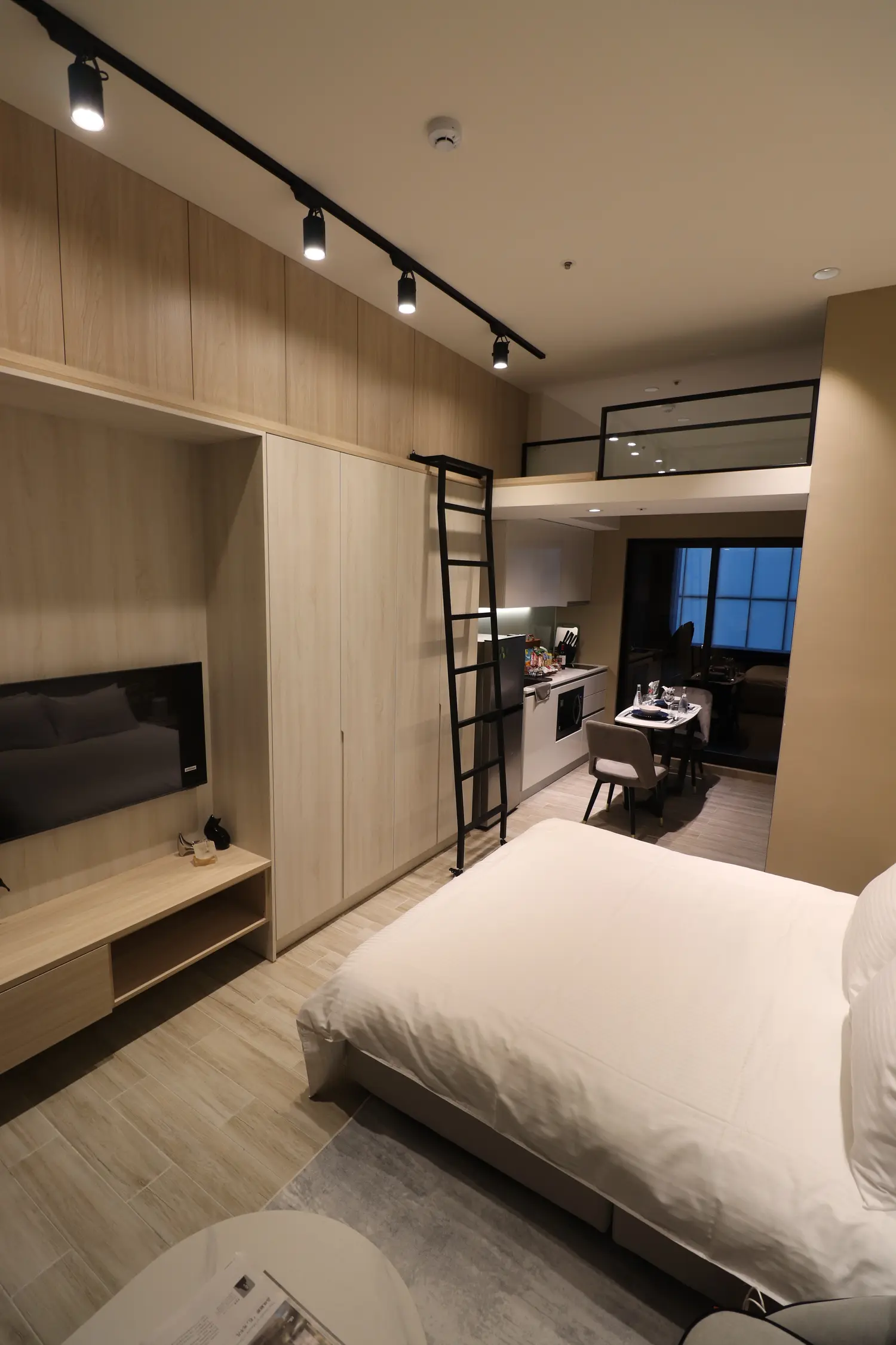 Studio apartment for rent TWD 63 000 - 13 ping - Taipei City,Daan District slide 8