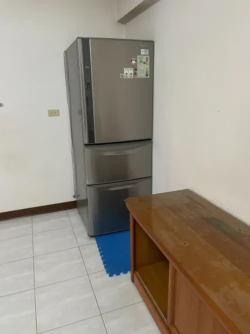 Apartment for rent TWD 18 000 - Shengli 3rd Street - 3 bedrooms