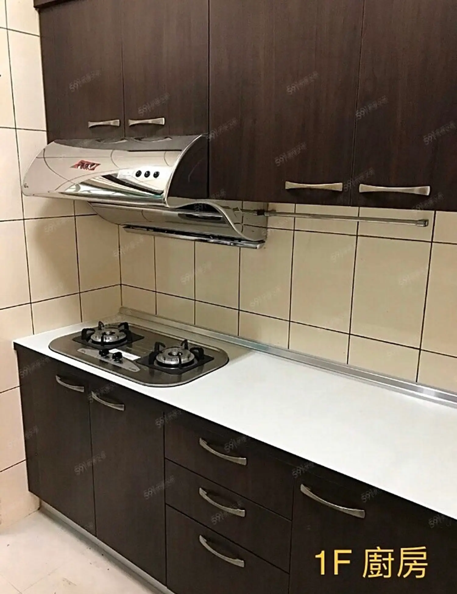 5 bedrooms townhouse for rent TWD 30 000 - 54 ping - Shalu District,Taichung City slide 6