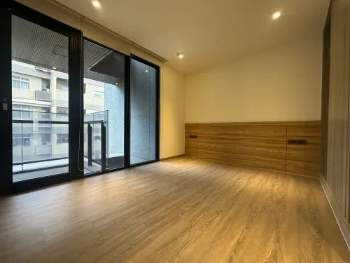 5 bedrooms apartment for rent TWD 190 000 - 60 ping - Shilin District, Taipei City slide 5