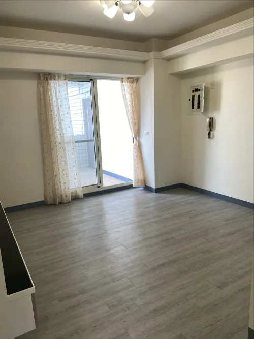 3 bedrooms apartment for sale in Dali District, Taichung City | NT$ 8 880 000 | 27 ping slide 1