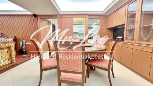 Apartment for rent NT$ 150 000 - Section 1, Jinan Road - 4 bedrooms