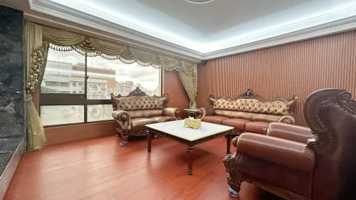 4 bedrooms apartment for rent in Zhongzheng District, Taipei City | NT$ 150 000 | 48 ping slide 1