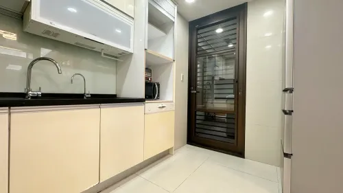 4 bedrooms apartment for rent in Zhongzheng District, Taipei City | NT$ 150 000 | 48 ping slide 4
