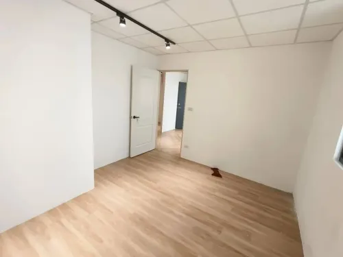 Apartment for rent TWD 36 000 -  - 3 bedrooms