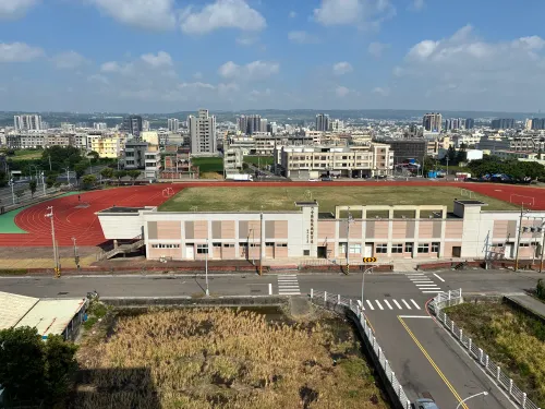 Apartment for rent NT$ 19 500 - Lane 168, Heping Street - 2 bedrooms