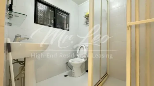 Apartment for rent NT$ 36 000 - Lane 43, Section 1, Bade Road - 3 bedrooms