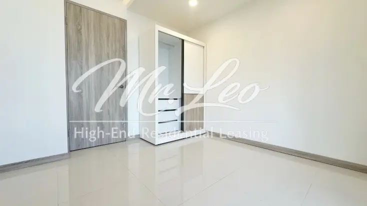 4 bedrooms apartment for rent in Nangang District, Taipei City | NT$ 123 000 | 49 ping slide 8