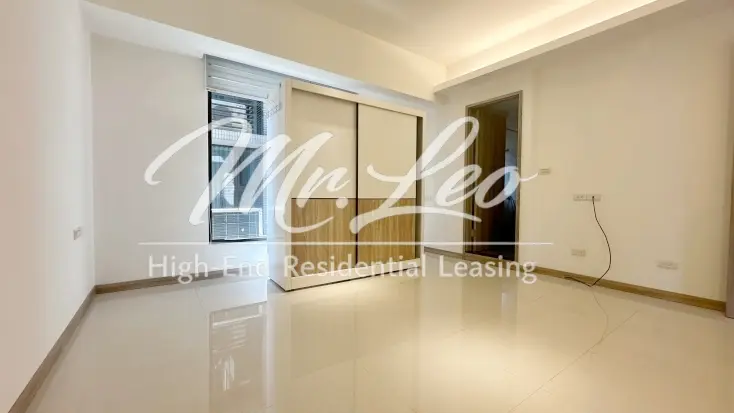 4 bedrooms apartment for rent in Nangang District, Taipei City | NT$ 123 000 | 49 ping slide 12