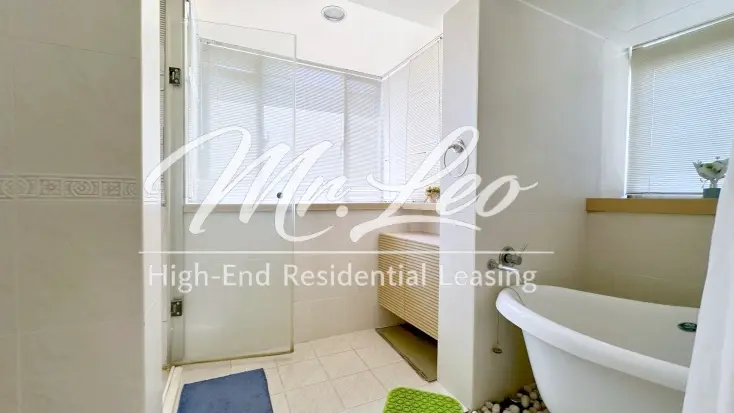 4 bedrooms apartment for rent in Shilin District, Taipei City | NT$ 66 000 | 39 ping slide 16