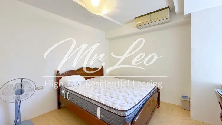 4 bedrooms apartment for rent in Shilin District, Taipei City | NT$ 66 000 | 39 ping slide 13