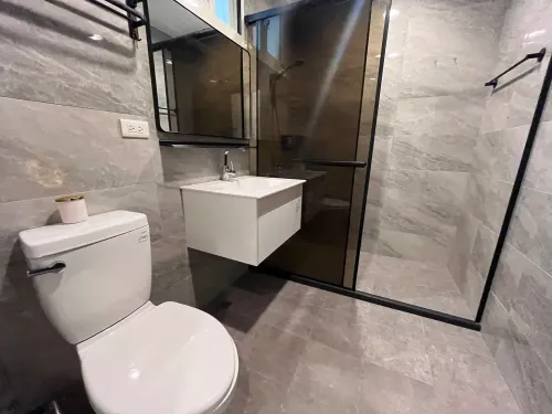Private room for rent TWD 35 000 -  - 2 bedrooms