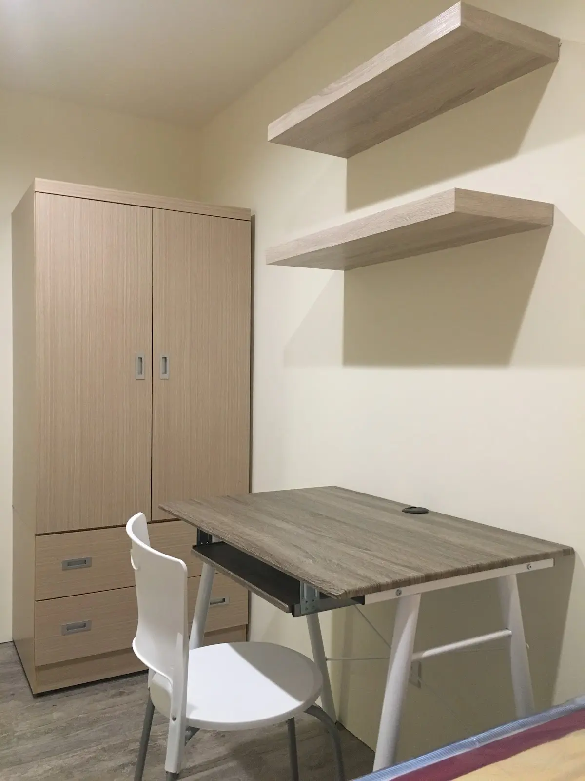 Room for rent in Xinyi District, Taipei City | NT$ 11 000 | 3 ping slide 12