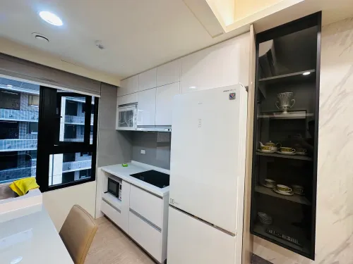 2 bedrooms apartment for rent in Xitun District, Taichung City | NT$ 33 000 | 15 ping slide 7