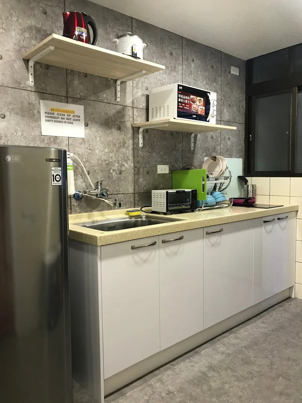Room for rent in Wenshan District, Taipei City | NT$ 14 500 | 4 ping slide 9