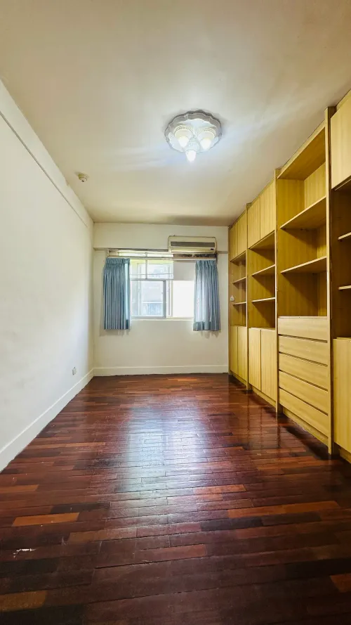 3 bedrooms apartment for rent in Wanhua District, Taipei City | NT$ 45 000 | 48 ping slide 6
