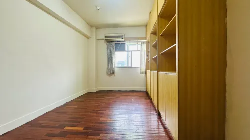 3 bedrooms apartment for rent in Wanhua District, Taipei City | NT$ 45 000 | 48 ping slide 4
