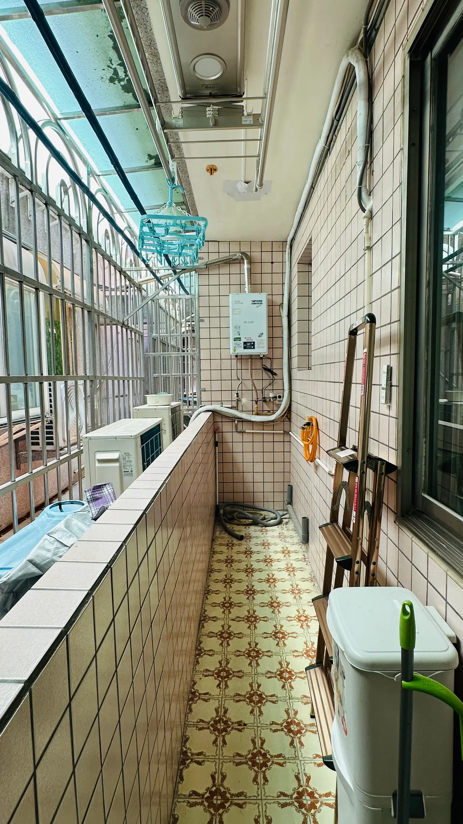 4 bedrooms apartment for rent in Shilin District, Taipei City | NT$ 50 000 | 48 ping slide 10