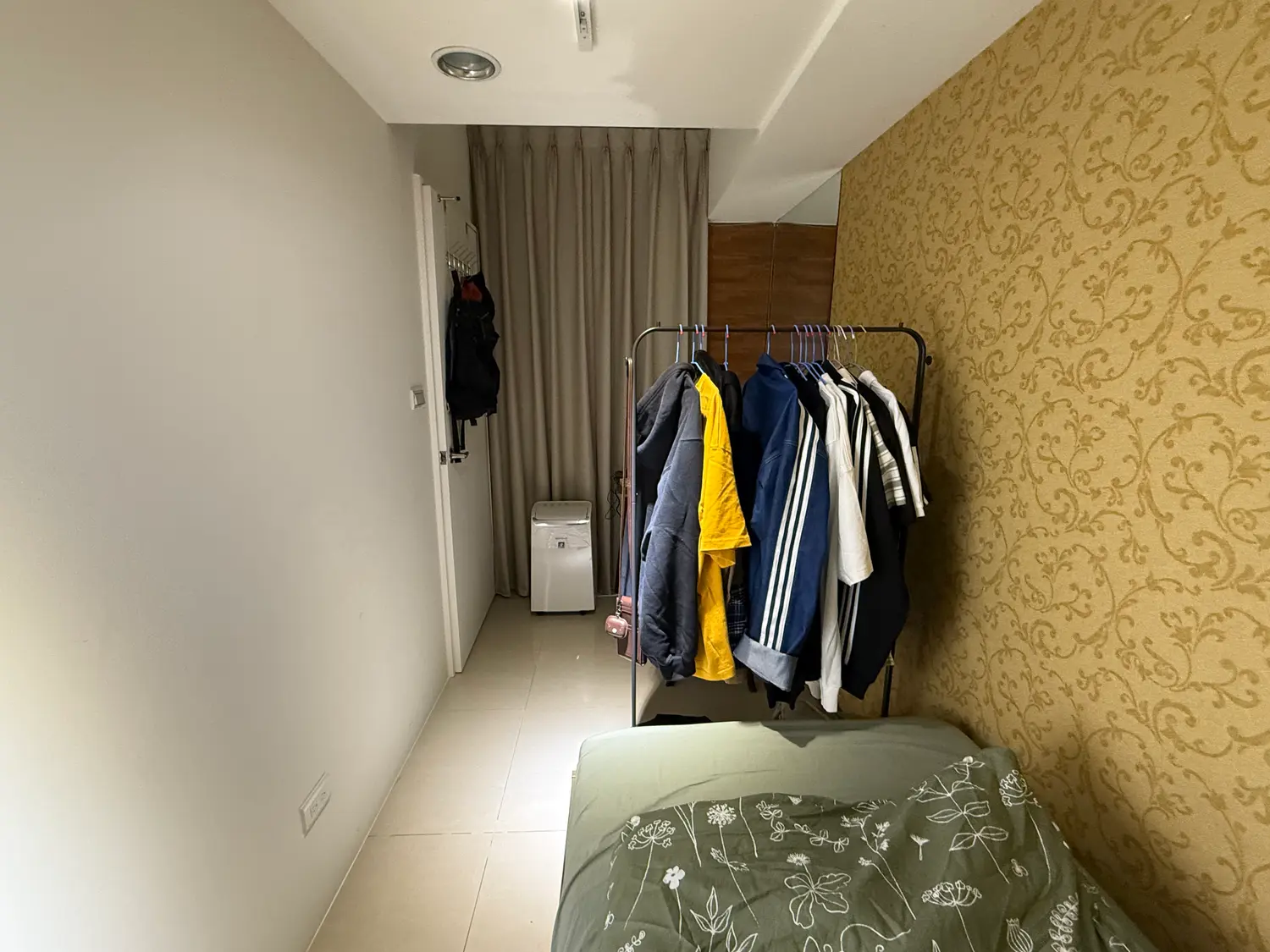 5 bedrooms apartment for rent TWD 8 000 - 2 ping - Daan District,Taipei City slide 3