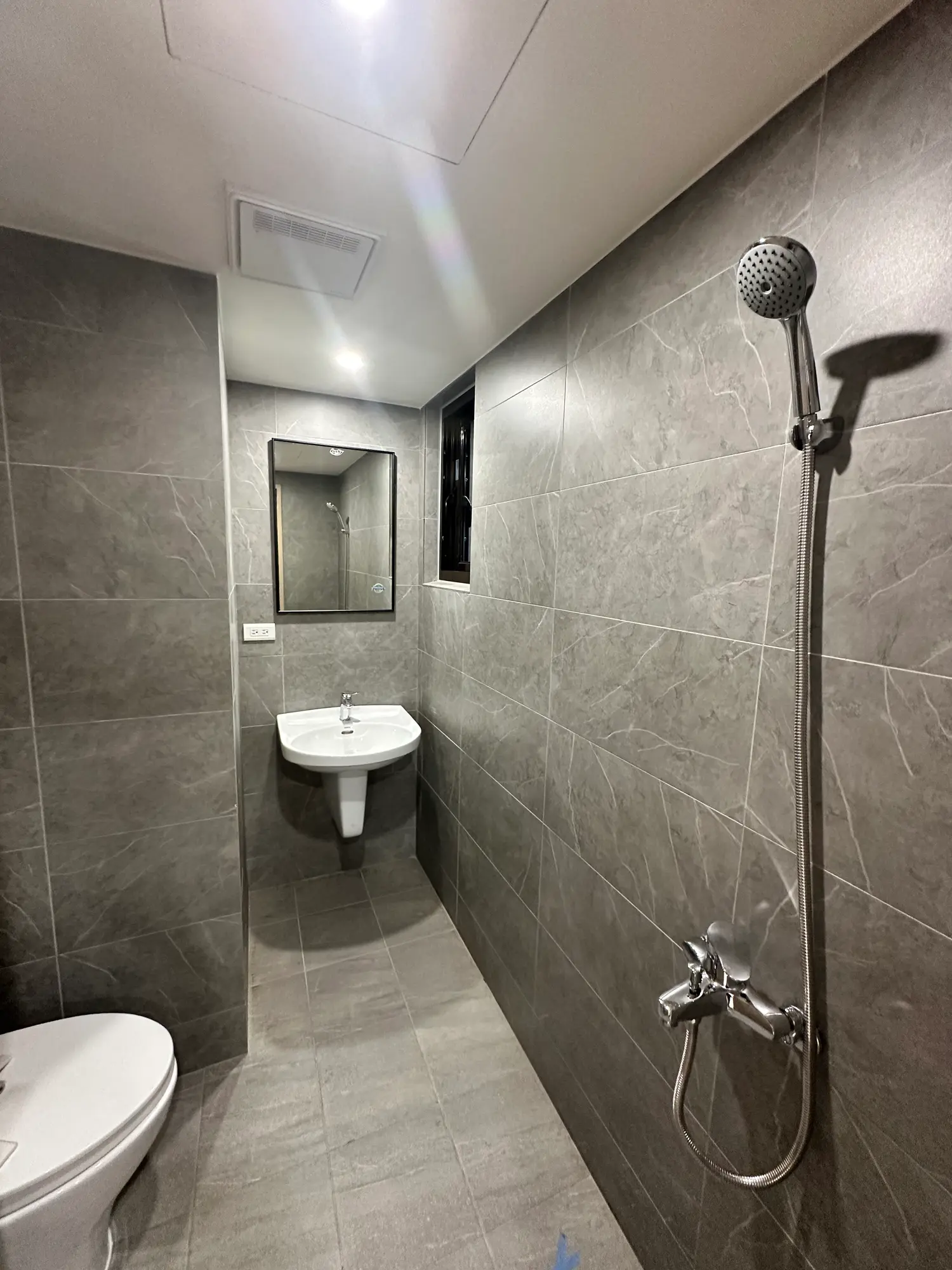 2 bedrooms apartment for sale in Houli District, Taichung City | NT$ 12 000 000 | 17 ping slide 7