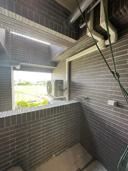 2 bedrooms apartment for sale in Houli District, Taichung City | NT$ 12 000 000 | 17 ping slide 4