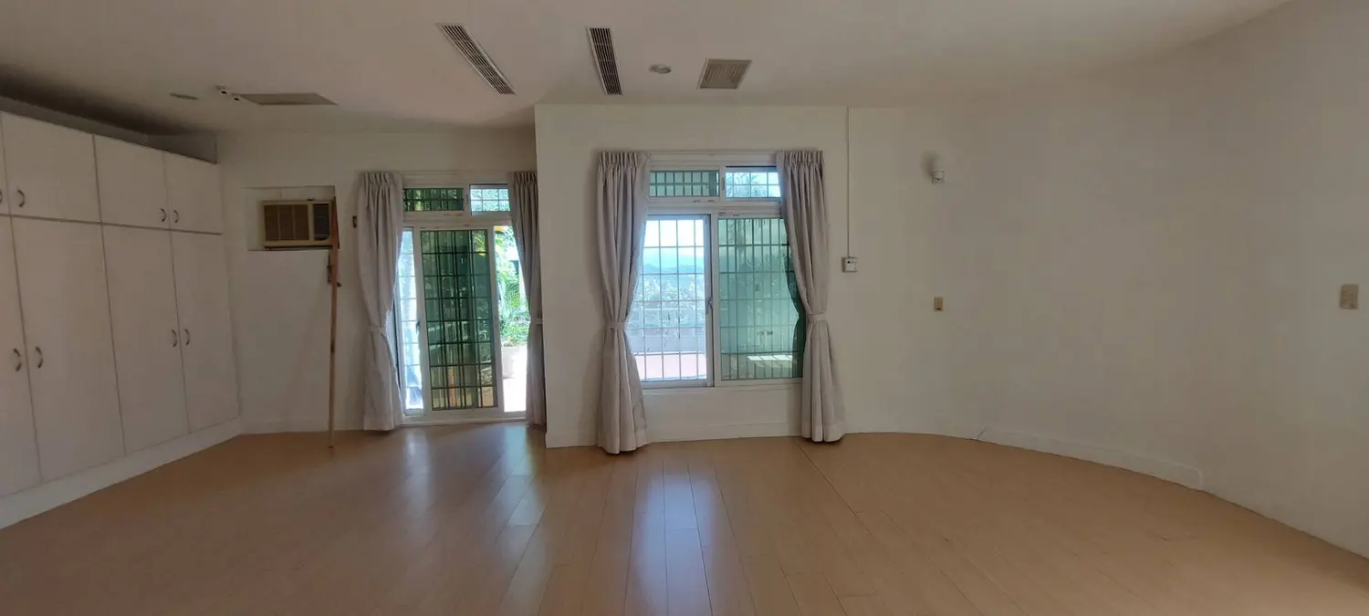 5 bedrooms villa for rent in Shilin District, Taipei City | NT$ 120 000 | 150 ping slide 12