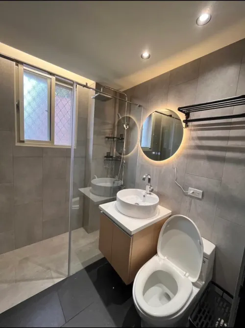 Private room for rent TWD 14 300 -  - 5 bedrooms