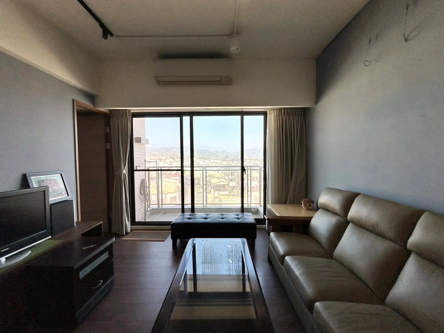 2 bedrooms apartment for sale in Houli District, Taichung City | NT$ 14 800 000 | 24 ping slide 3