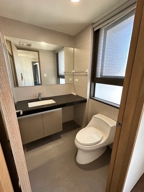 Apartment for sale NT$ 14 800 000 - Section 3, Sanfeng Road - 2 bedrooms