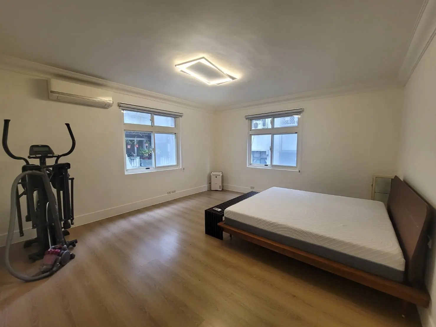 4 bedrooms apartment for rent in Shilin District, Taipei City | NT$ 48 000 | 37 ping slide 5