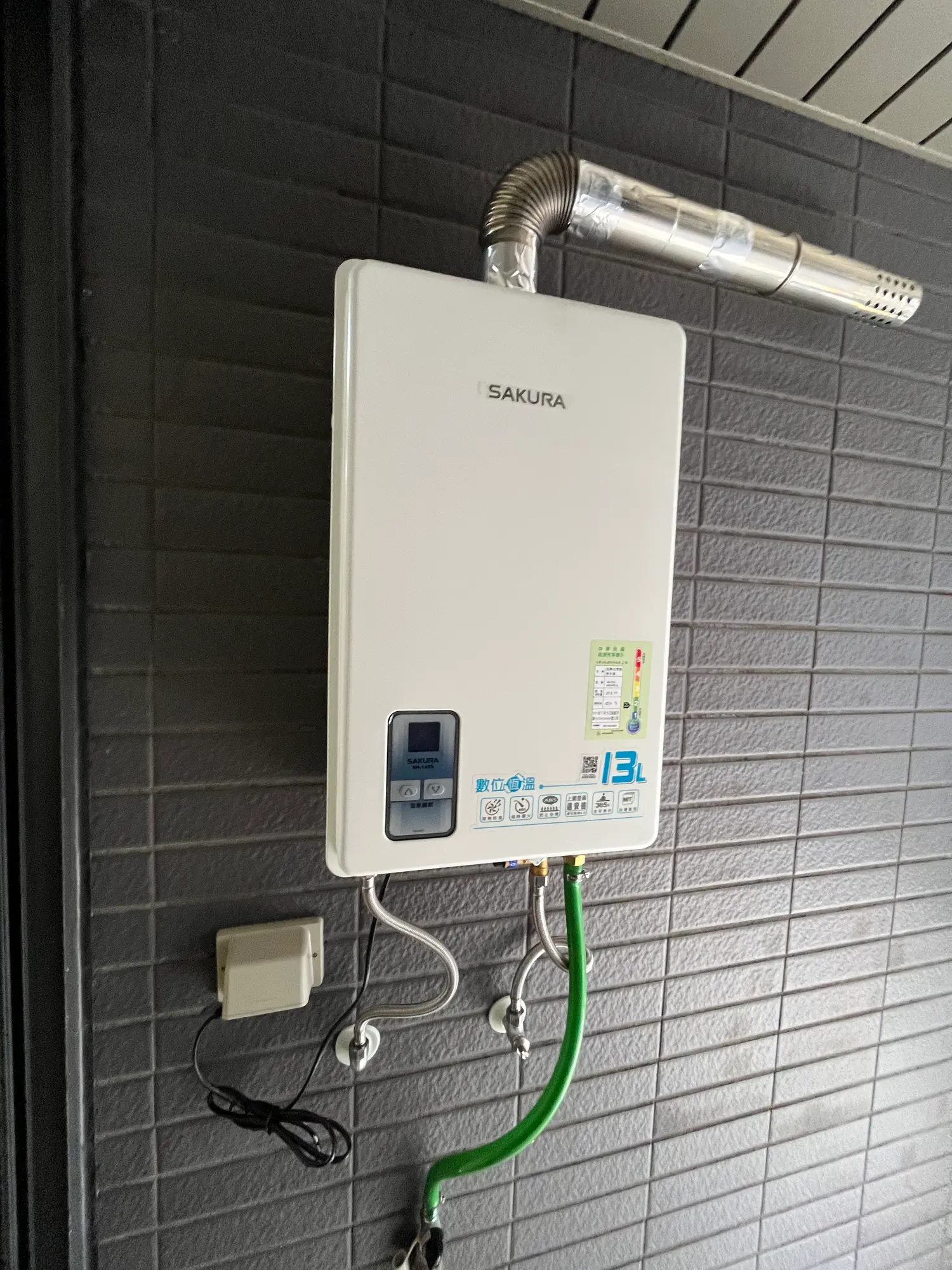 2 bedrooms apartment for rent TWD 17 000 - 17 ping - Qingshui District, Taichung City slide 5