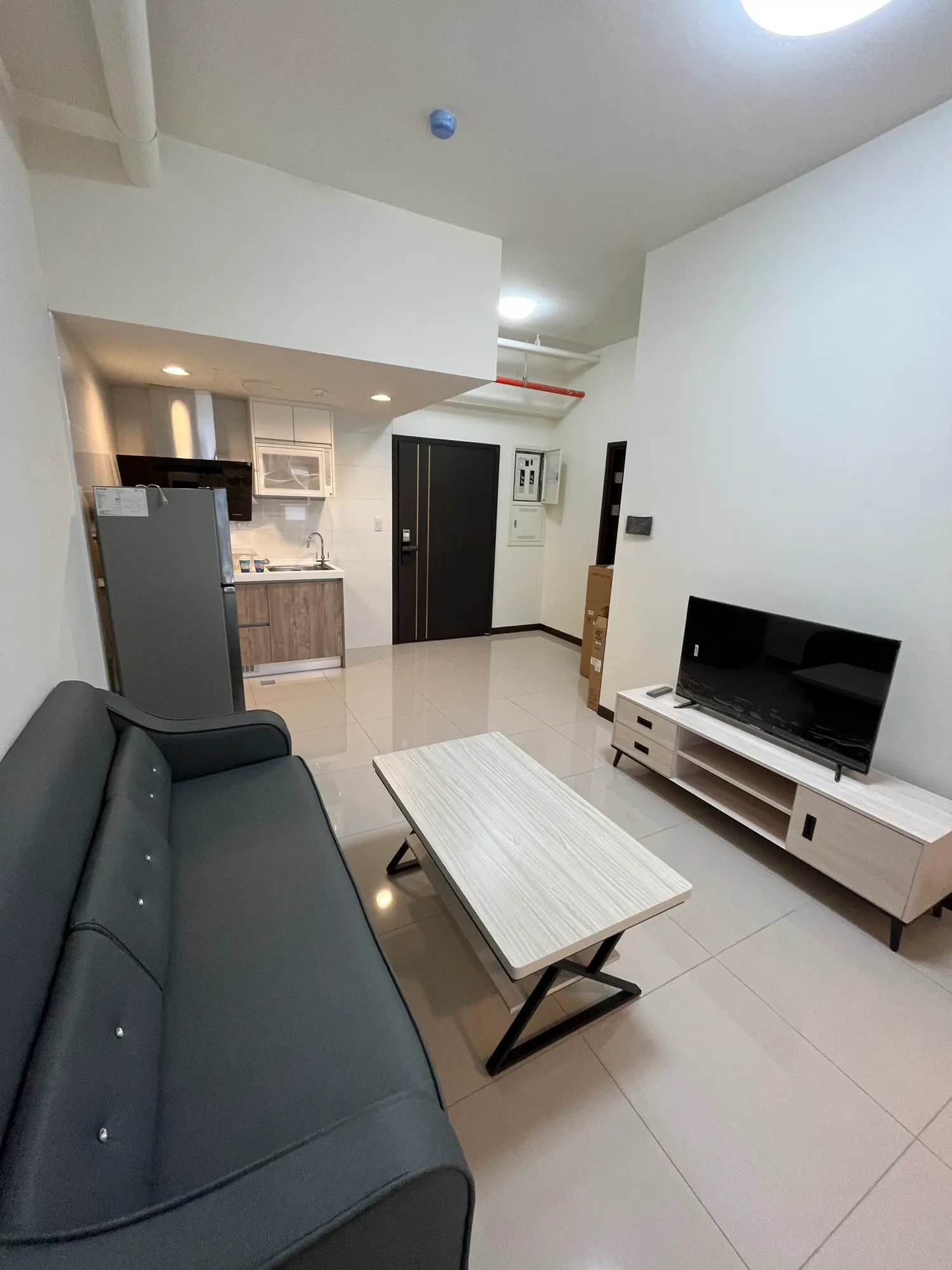 2 bedrooms apartment for rent TWD 17 000 - 17 ping - Qingshui District, Taichung City slide 0