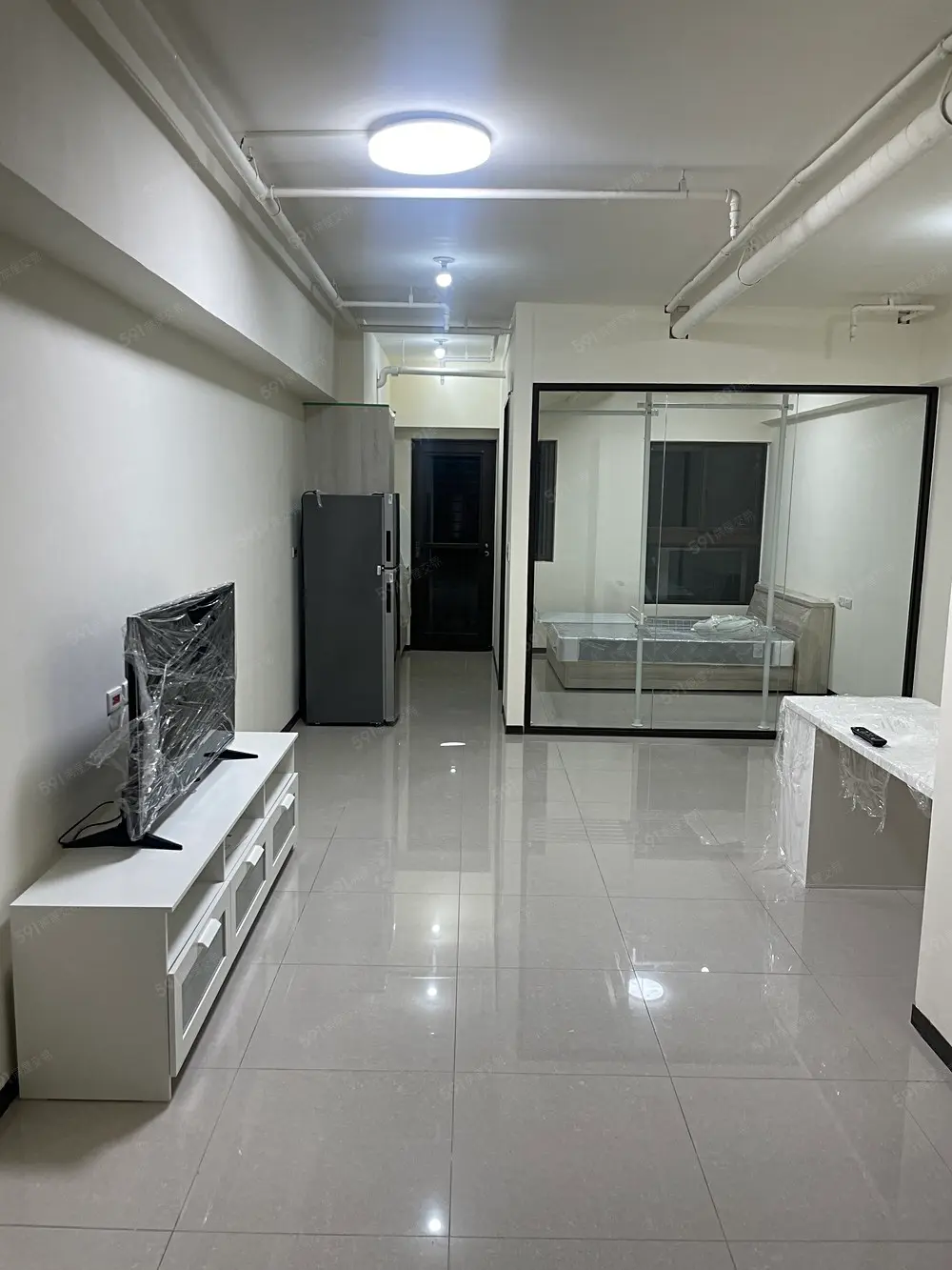 2 bedrooms apartment for rent in Zhongli District, Taoyuan City | NT$ 35 000 | 16 ping slide 0