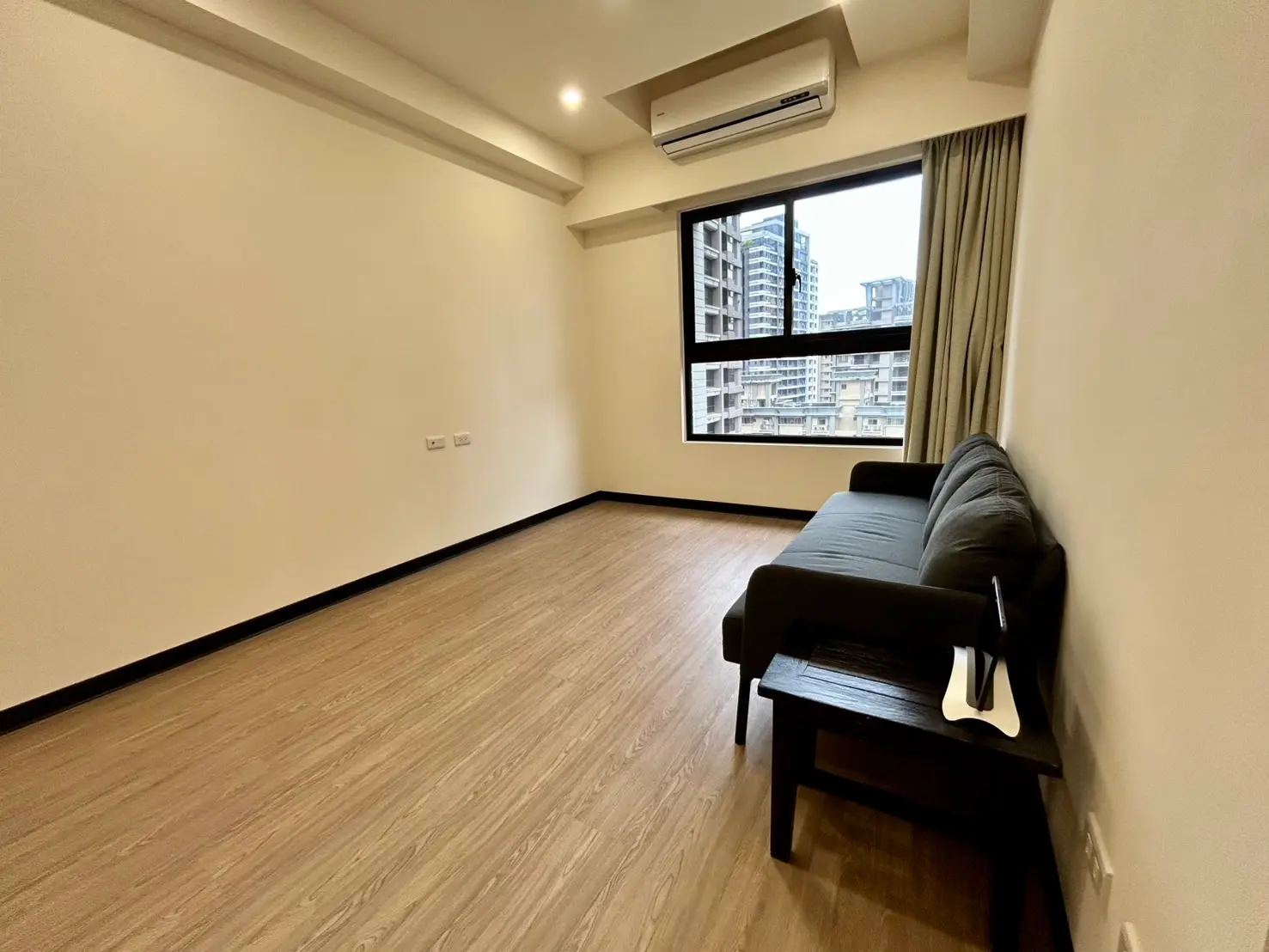 2 bedrooms apartment for rent in Linkou District, New Taipei City | TWD 33 000 | 19 ping slide 2