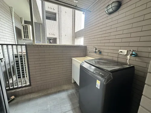 Apartment for sale NT$ 14 800 000 - Section 3, Sanfeng Road - 2 bedrooms