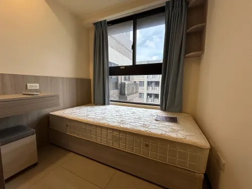 Apartment for rent TWD 27 000 - Shanbi 2nd Rd - 2 bedrooms