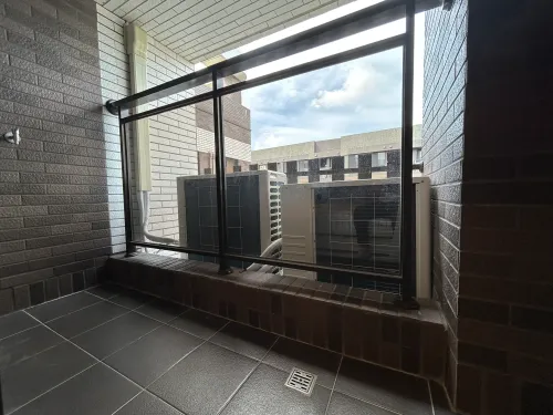 Apartment for rent TWD 27 000 - Shanbi 2nd Rd - 2 bedrooms