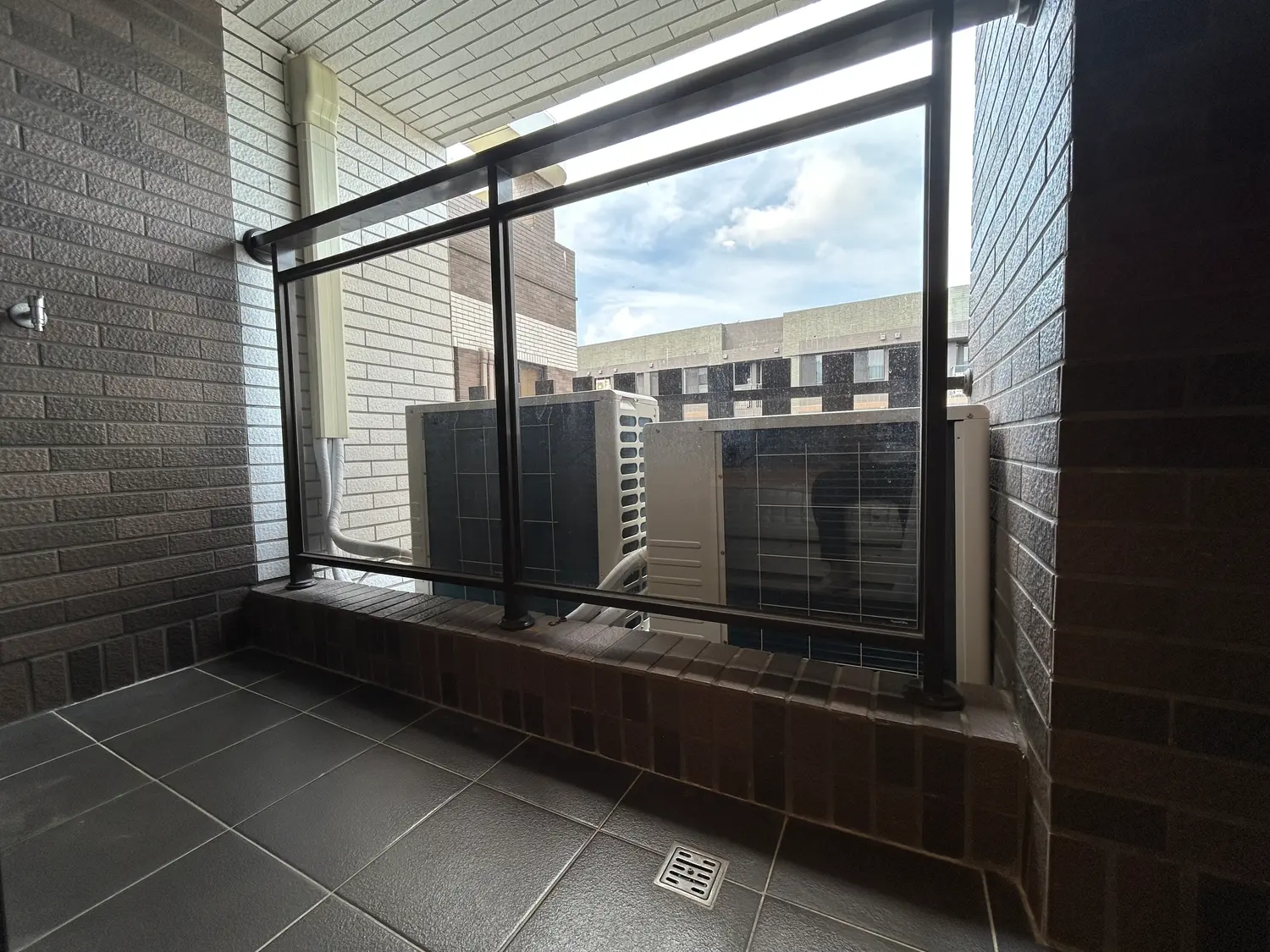 2 bedrooms apartment for rent TWD 27 000 - 16 ping - Luzhu District,Taoyuan City slide 9