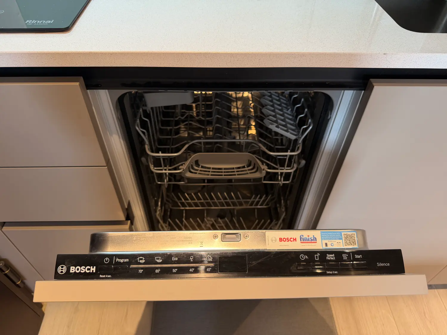 1 room apartment for rent in Daan District, Taipei City | NT$ 48 000 | 7 ping slide 2