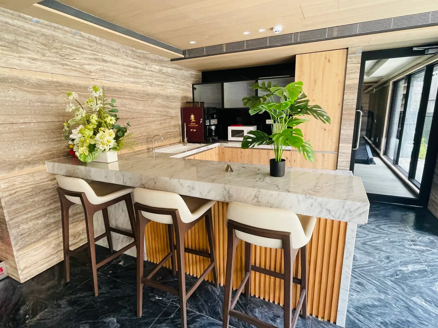 2 bedrooms apartment for rent in Xinyi District, Taipei City | NT$ 49 000 | 13 ping slide 5