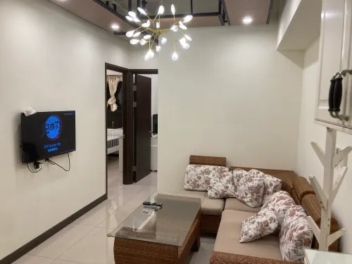 Apartment for rent TWD 30 000 - Wenhua 1st Road - 3 bedrooms