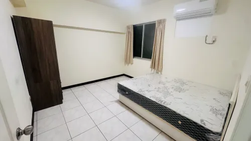 3 bedrooms apartment for rent in West District, Taichung City | NT$ 24 500 | 22 ping slide 4
