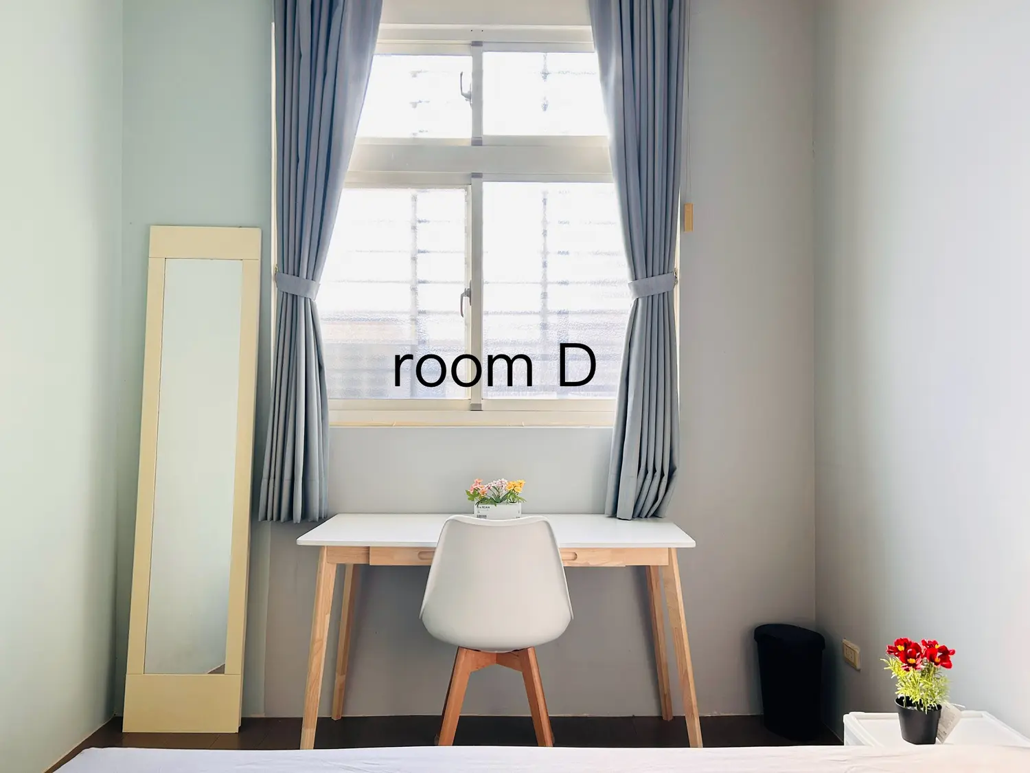 Private room for rent TWD 14 800 - 5 ping - Zhonghe District,New Taipei City slide 0
