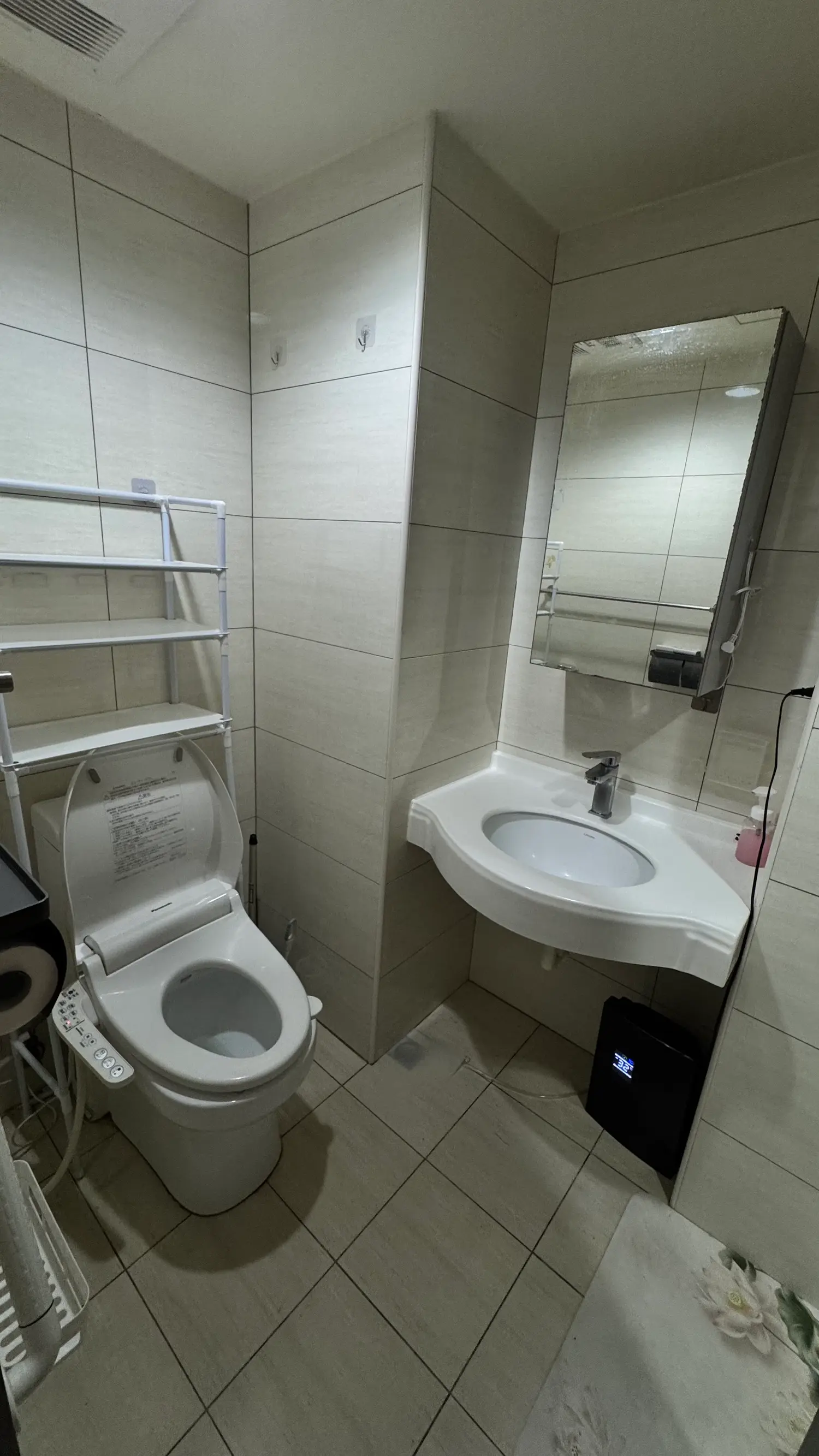 2 bedrooms apartment for rent in Zhongli District, Taoyuan City | NT$ 26 000 | 41 ping slide 9