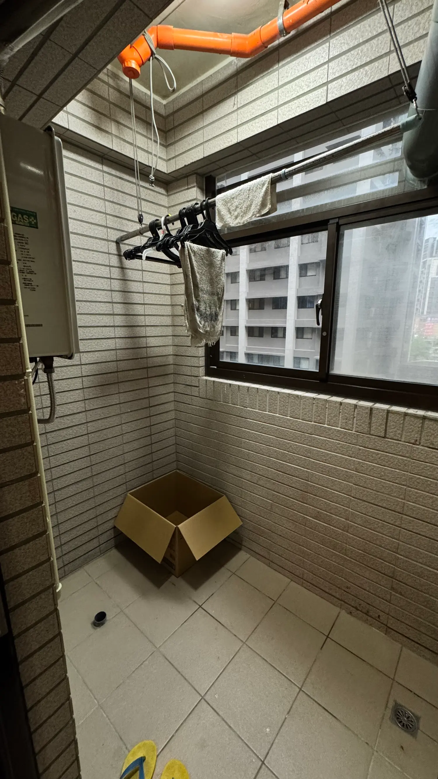 2 bedrooms apartment for rent TWD 28 000 - 31 ping - Zhongli District,Taoyuan City slide 17