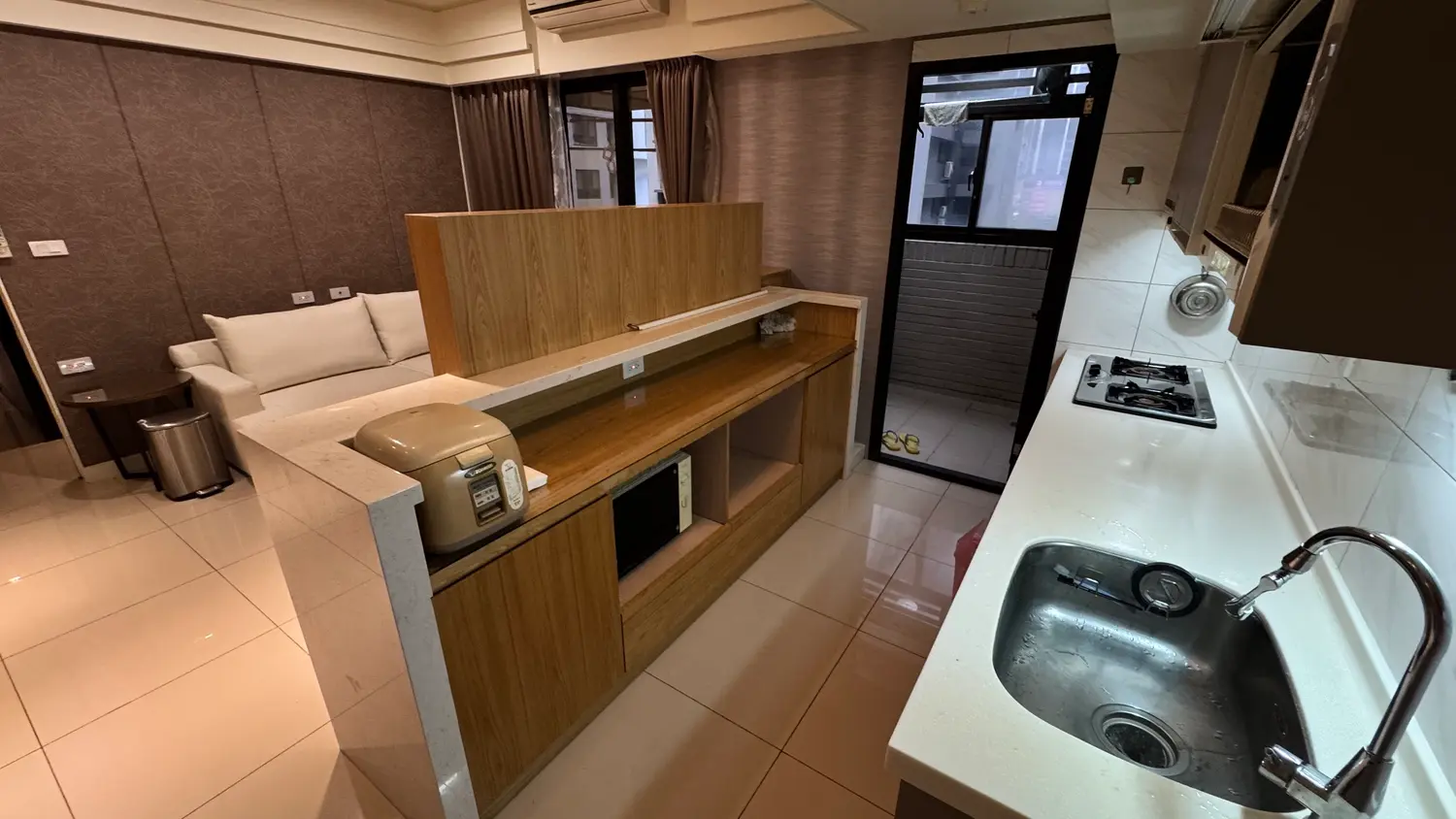 2 bedrooms apartment for rent in Zhongli District, Taoyuan City | NT$ 26 000 | 41 ping slide 13