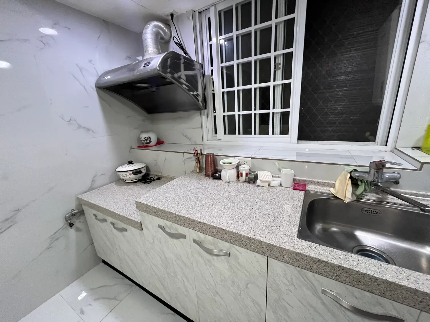 Studio apartment for rent TWD 25 000 - 10 ping - Shilin District,Taipei City slide 12