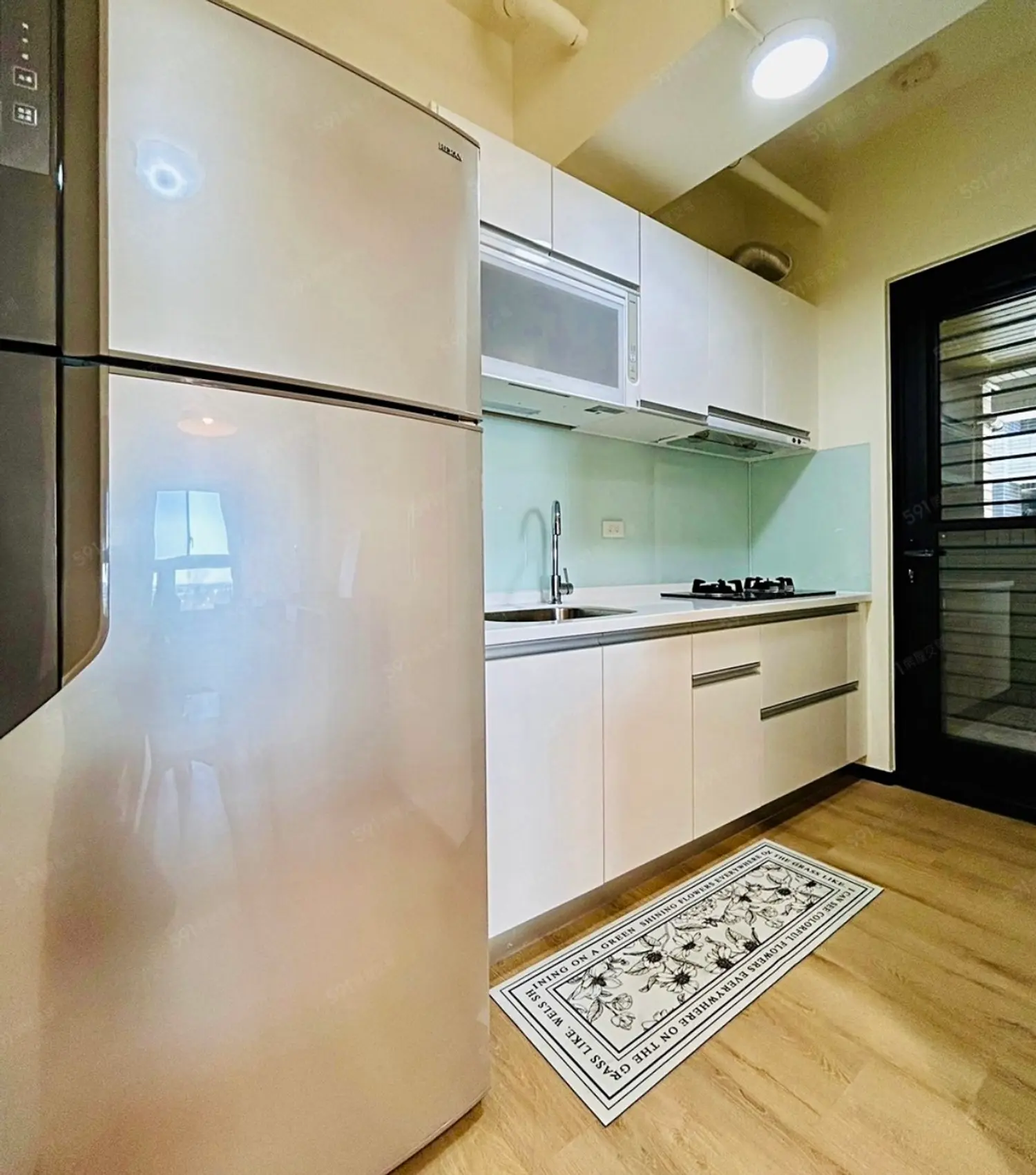 3 bedrooms apartment for rent TWD 23 000 - 25 ping - Tainan City,Gueiren District slide 4